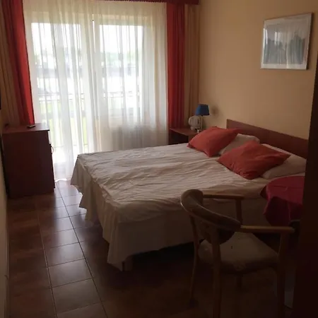 Anker * ウストロニエ・モルスキエ